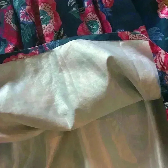 Flying Tomato Teal and Pink Floral Knee Length Skirt, Sz‎ Small - Picture 2 of 5